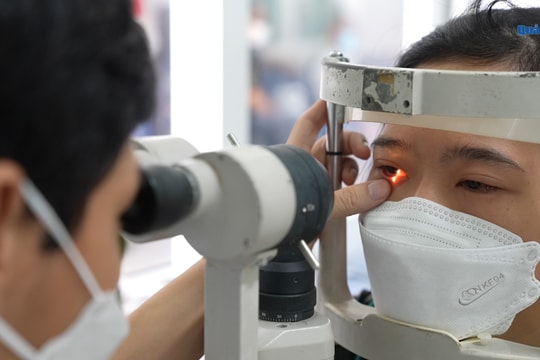 [VIDEO] - Bệnh đau mắt đỏ lan nhanh trong trường học