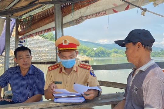 Nông Sơn kiểm tra an toàn giao thông đường thủy