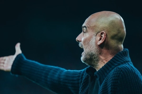 Ba giờ ngồi xe với nỗi buồn