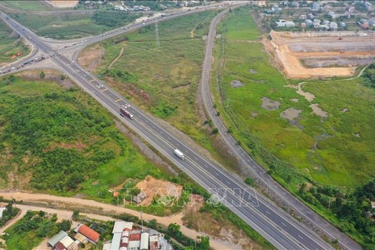 Giải quyết dứt điểm tiền đền bù giải phóng mặt bằng cao tốc Đà Nẵng - Quảng Ngãi