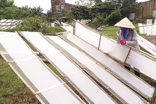 Nghề tráng bánh lề