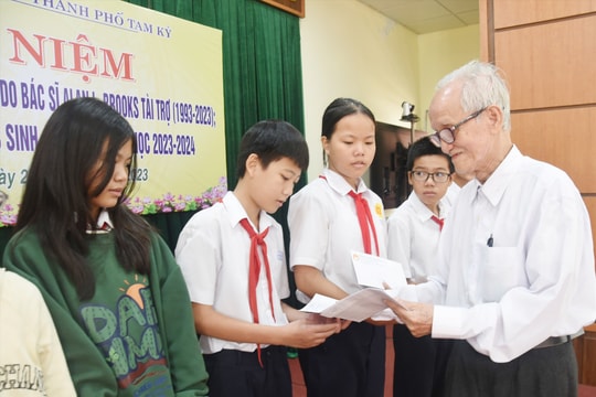 Alan L. Brooks - một tấm lòng nhân hậu