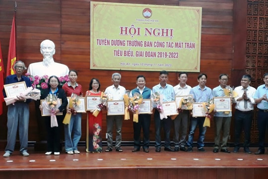Hội An tuyên dương trưởng ban công tác mặt trận tiêu biểu