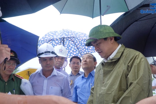 [VIDEO] - Bàn giao toàn bộ mặt bằng thi công dự án Liên kết vùng miền Trung tỉnh Quảng Nam trước 30/4/2024