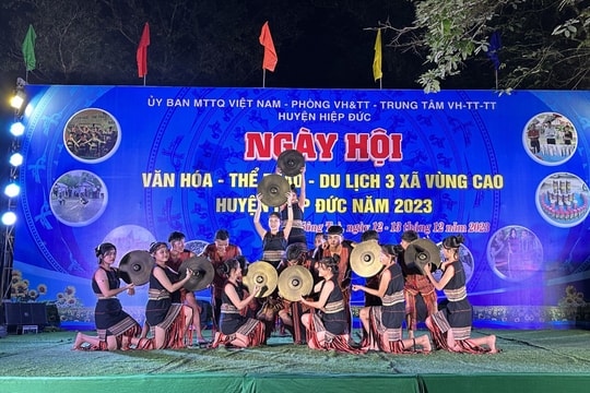 Sôi nổi Ngày hội văn hóa - thể thao - du lịch 3 xã vùng cao huyện Hiệp Đức