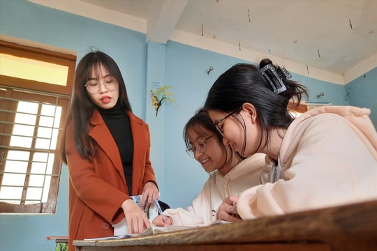 Tiếp tục đẩy mạnh đổi mới căn bản, toàn diện giáo dục phổ thông