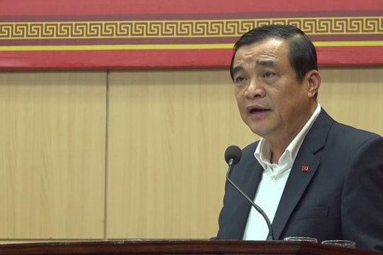 [VIDEO] - Bí thư Tỉnh ủy Phan Việt Cường: Dân vận phải kiên trì thuyết phục theo phương châm "mưa dầm thấm lâu"