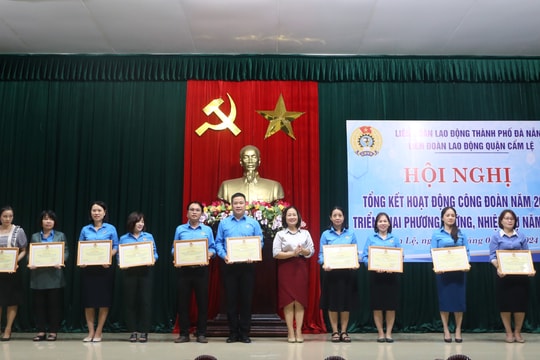 Tăng cường giám sát thực hiện các chế độ, chính sách cho người lao động