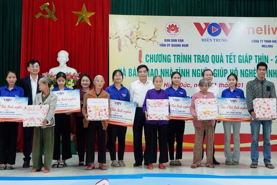 Hơn 500 triệu đồng hỗ trợ xây nhà tình nghĩa và quà tết cho người dân Quảng Nam