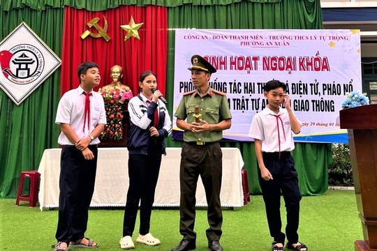 Tuyên truyền pháp luật cho học sinh Tam Kỳ