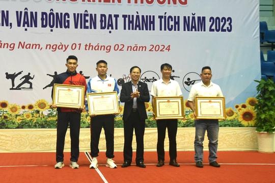 Gần 4 tỷ đồng khen thưởng vận động viên, huấn luyện viên đạt thành tích năm 2023