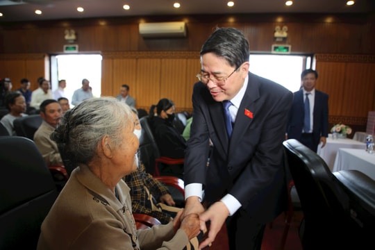 "Phát huy truyền thống cách mạng, xây dựng quê hương Tam Xuân ngày càng phát triển"