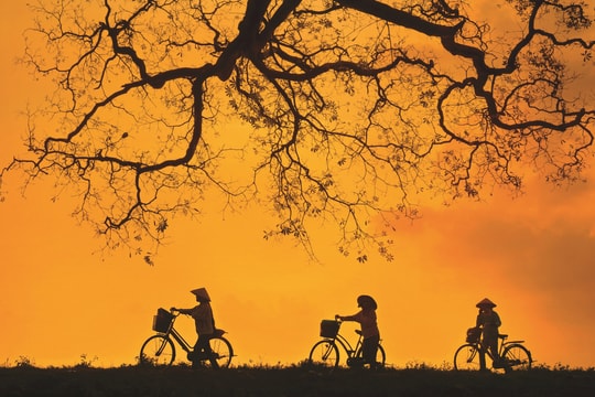 Giữ nếp nhà nơi xa xứ