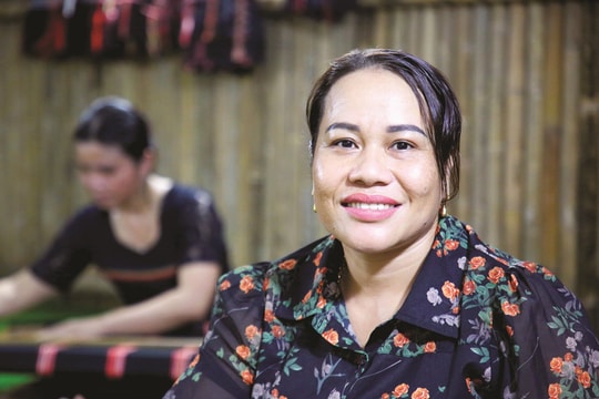 Như hoa thơm giữa rừng