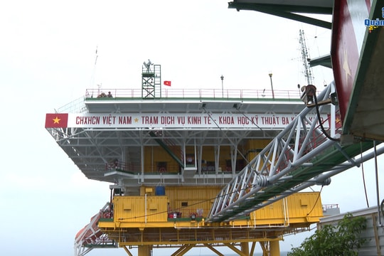 Đón xuân trên nhà giàn DK1