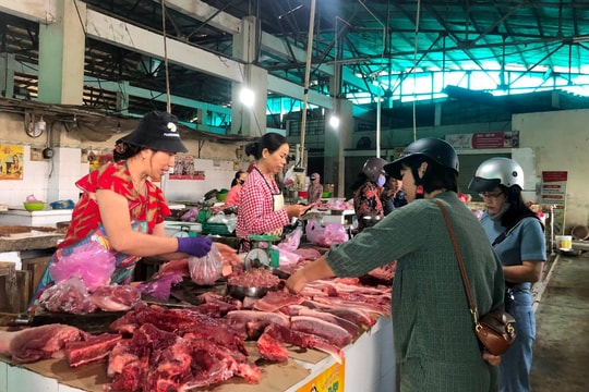 Hàng hóa sau tết dồi dào, giá cả ổn định