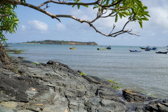 Về Bàn Than – Hòn Mang – Hòn Dứa