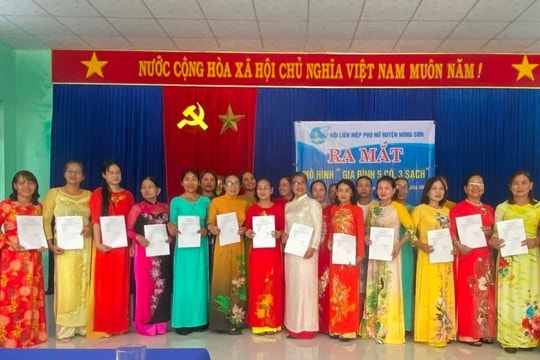 Hội LHPN huyện Nông Sơn ra mắt mô hình điểm “Gia đình 5 có, 3 sạch”