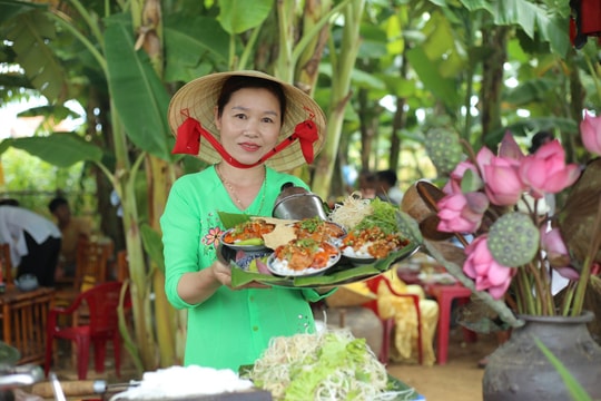 Mỳ Quảng dẫn đầu tốp 100 món ăn ngon nhất Việt Nam theo Taste Atlas