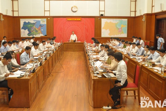 Ban Thường vụ Thành ủy làm việc với huyện Hòa Vang về công tác đền bù, giải phóng mặt bằng