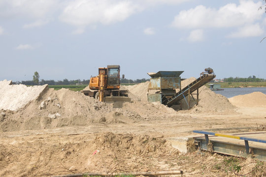 Đẩy mạnh kiểm soát, bình ổn giá vật liệu xây dựng