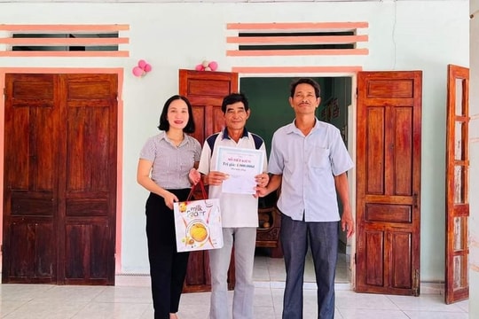 Mặt trận xã Bình Quế phối hợp giúp 18 hộ thoát nghèo, cận nghèo