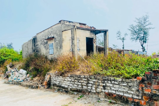 Dang dở dự án khu dân cư làng chài Điện Dương