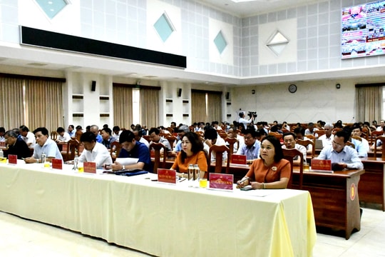 Tăng cường sự lãnh đạo của Đảng đối với công tác chống khai thác IUU và phát triển bền vững ngành thủy sản