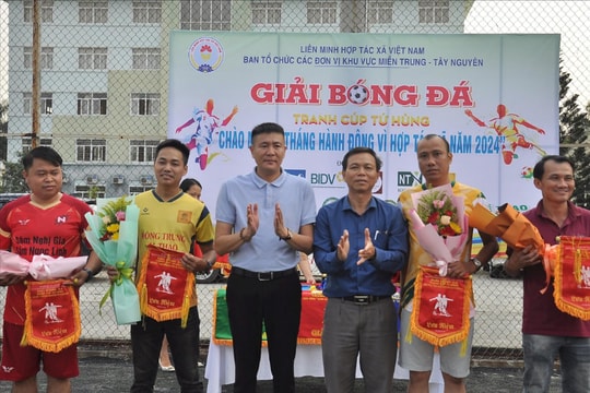 Giải bóng đá tứ hùng kỷ niệm 78 năm ngày Hợp tác xã Việt Nam