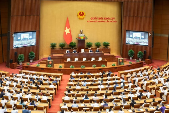 Quốc hội miễn nhiệm chức vụ Chủ tịch Quốc hội nhiệm kỳ 2021 - 2026 đối với ông Vương Đình Huệ