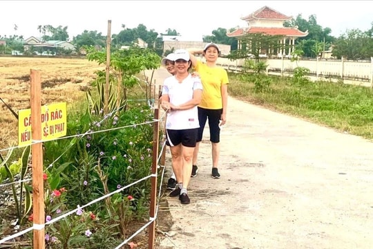 Nhóm thể dục xanh vì cộng đồng xã Đại Nghĩa