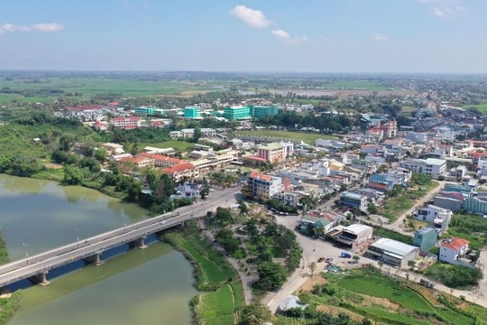 Quảng Nam thống nhất chủ trương trục vớt thanh thải chướng ngại vật trên sông Yên