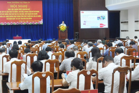 Củng cố “sức mạnh mềm”