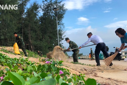 Quận Liên Chiểu tăng cường bảo vệ môi trường biển, quản lý nguồn thải công nghiệp