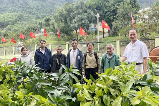 Sức sống mới trên huyện nghèo - Bài cuối: Khi cán bộ gần dân