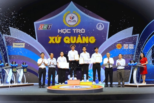 Thí sinh Trường THPT Trần Cao Vân đoạt quán quân cuộc thi chung kết quý I “Học trò xứ Quảng” năm 2024