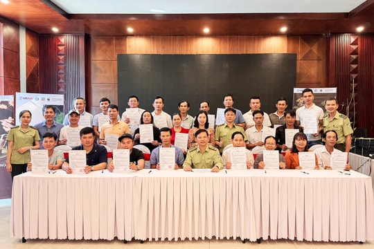 Cơ sở gây nuôi động vật hoang dã ký cam kết bảo tồn động vật hoang dã