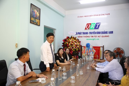 Bí thư Tỉnh ủy Lương Nguyễn Minh Triết thăm, chúc mừng ngày Báo chí cách mạng Việt Nam