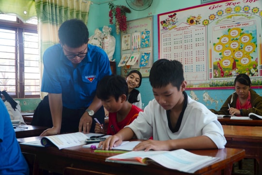 Lớp học hè miễn phí của thủ lĩnh đoàn