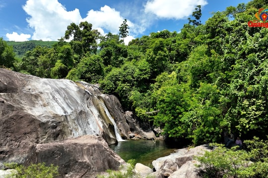 Hố Giang Thơm - nơi đến lý tưởng để trốn nóng