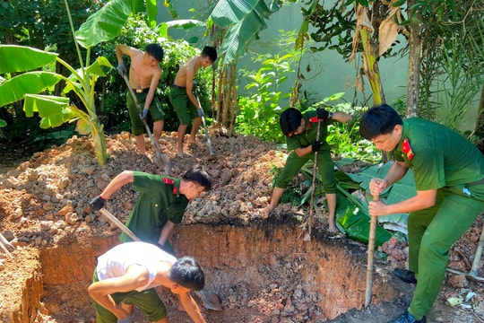 Huyện đoàn Duy Xuyên tổ chức hoạt động tình nguyện tại xã Duy Thu