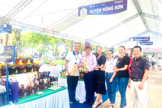 Nông Sơn tổ chức ngày hội quảng bá, trưng bày sản phẩm công nghiệp nông thôn
