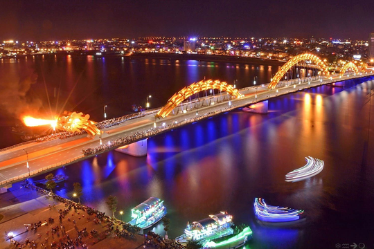 Cầu Rồng Đà Nẵng phun lửa lúc mấy giờ?