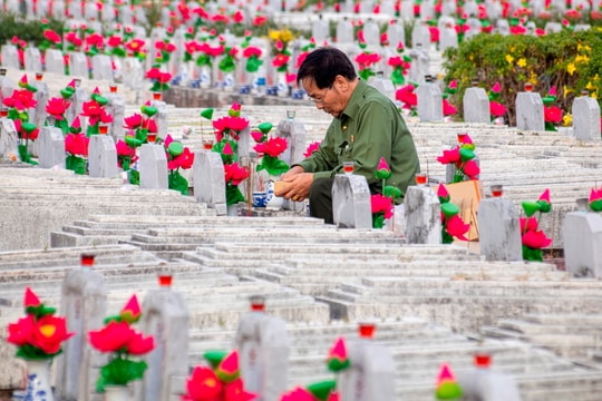 Tri ân người nằm xuống