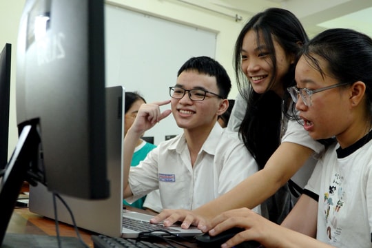 Nguyễn Hữu Ý, cậu học trò mê lập trình