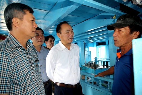 Chống khai thác IUU: Quảng Nam kiểm soát chặt hành trình của tàu cá