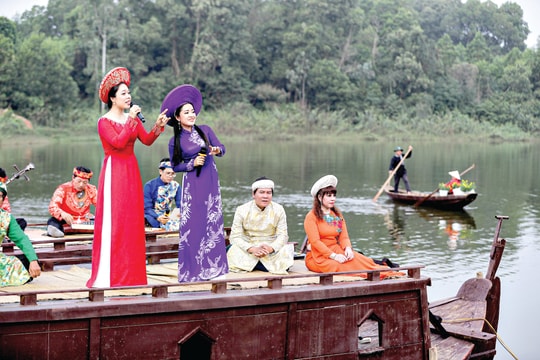 Về phương Nam lắng nghe...