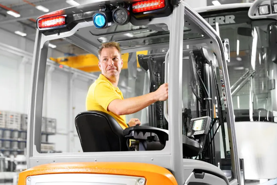 TCID - Đối tác tin cậy cung cấp xe nâng điện hiện đại, chính hãng