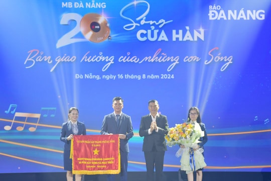 Ngân hàng TMCP Quân đội (MB) Chi nhánh Đà Nẵng kỷ niệm 20 năm thành lập