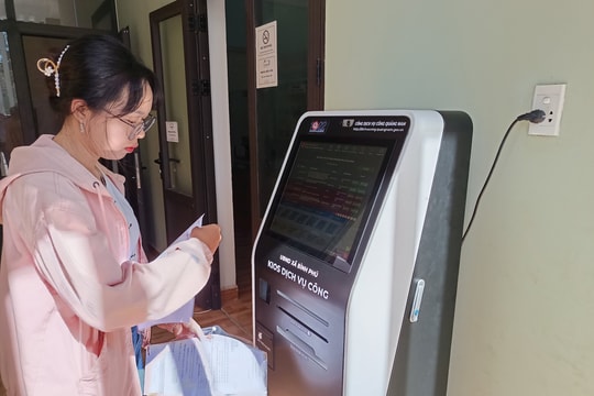 Tiện ích với Kiosk Dịch vụ công